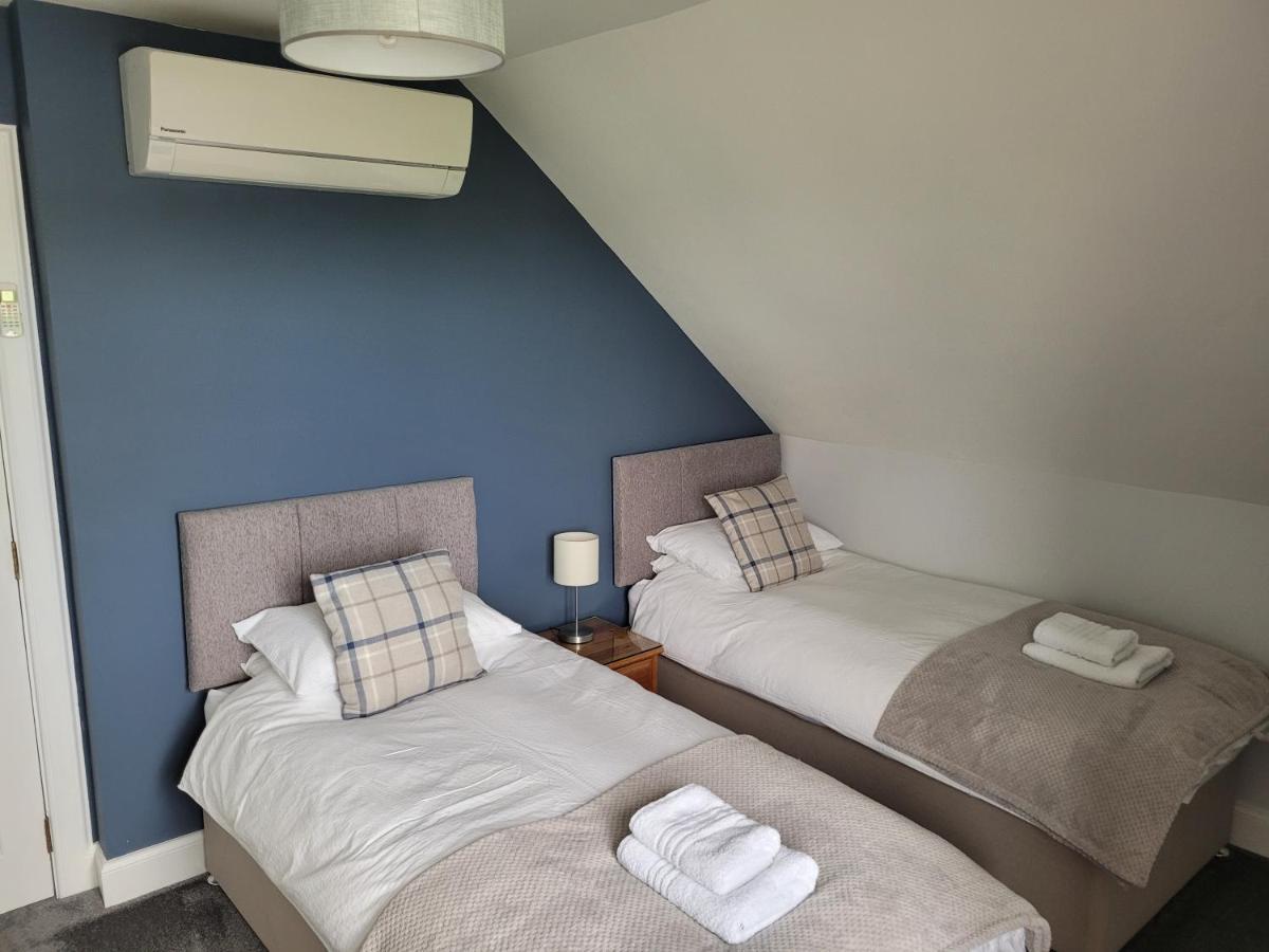 Lindisfarne Bed & Breakfast Стромнесс Екстер'єр фото