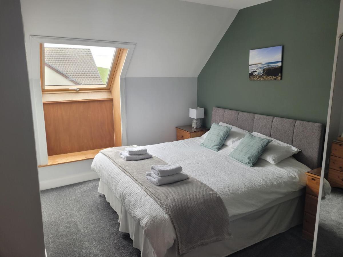 Lindisfarne Bed & Breakfast Стромнесс Екстер'єр фото