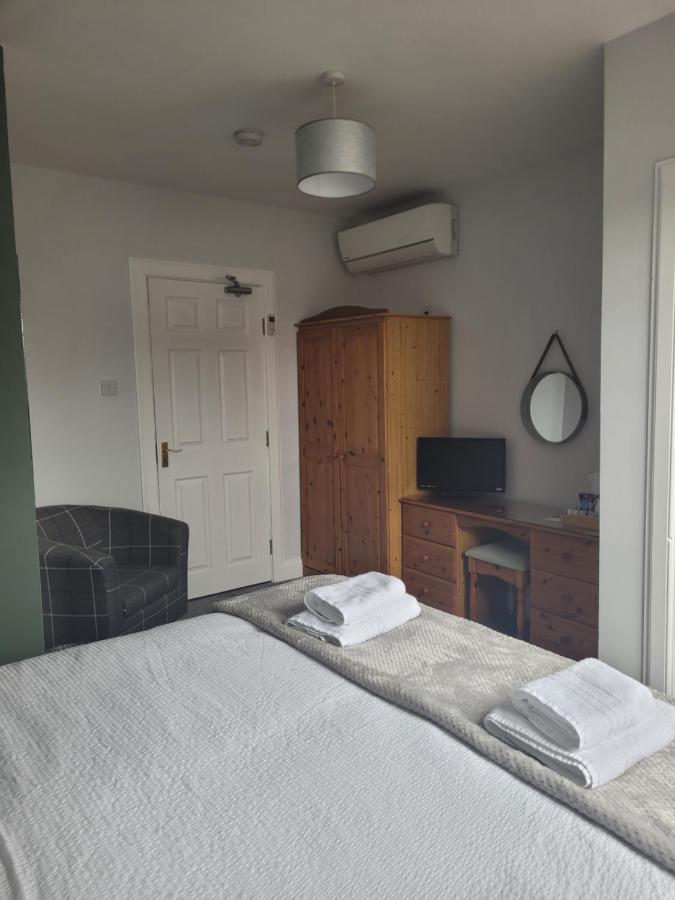 Lindisfarne Bed & Breakfast Стромнесс Екстер'єр фото